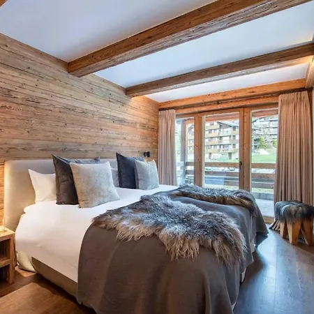 4br Stylish With Sauna And Pool * 韦尔比耶
