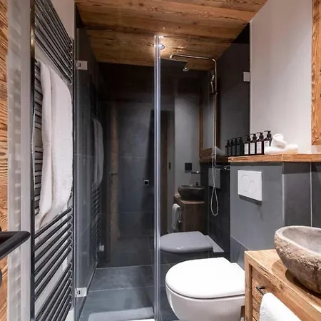4br Stylish With Sauna And Pool 公寓 韦尔比耶