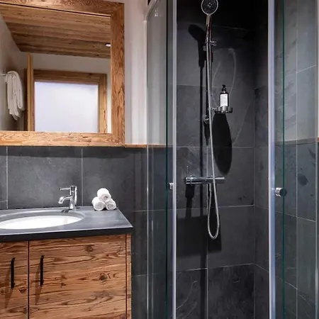 4br Stylish With Sauna And Pool Apartman